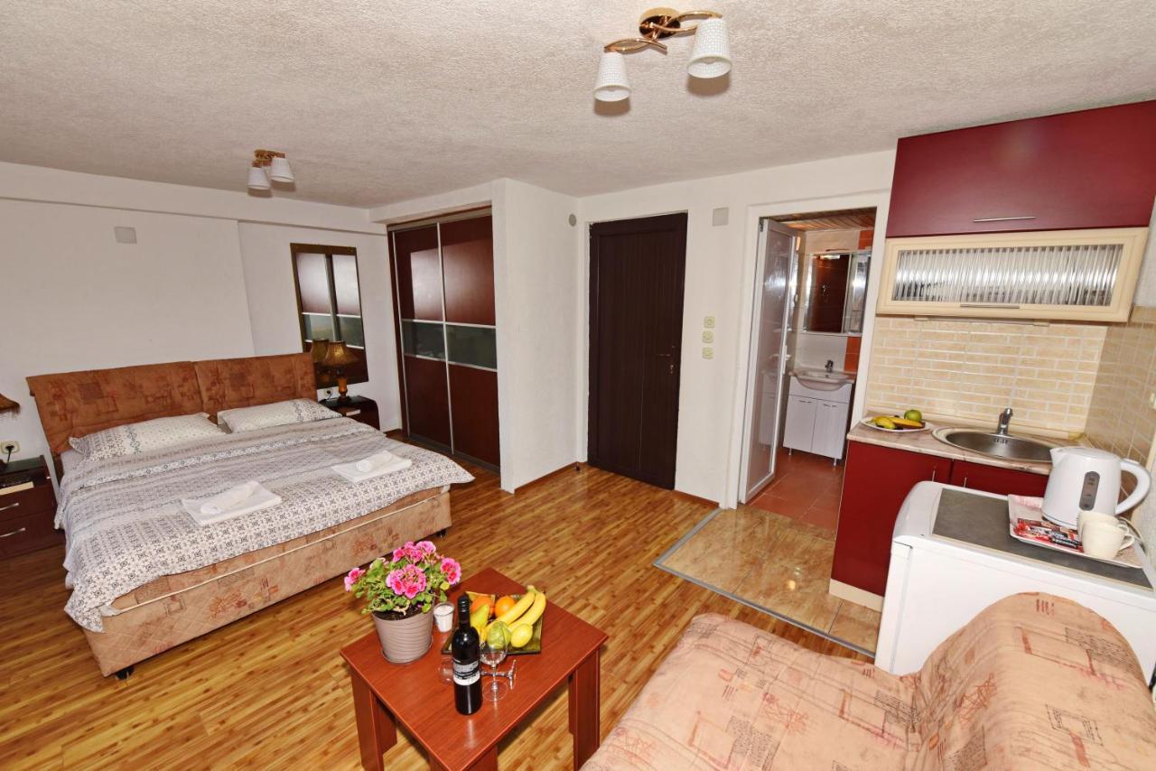 Villa Sapkar Lake View Ohrid Exterior photo